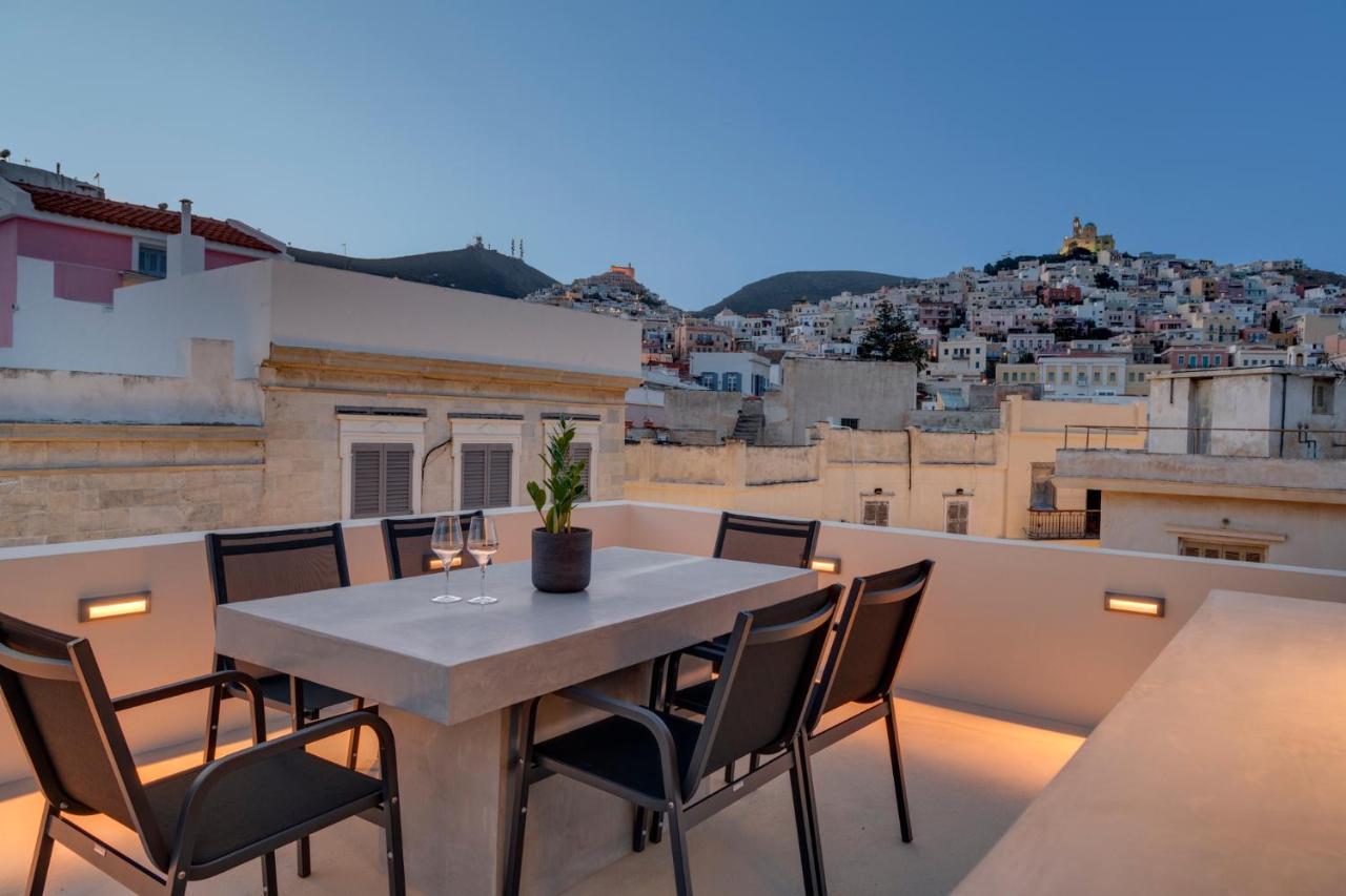 The Heart Of Syra - Your Home In Ermoupolis Esterno foto