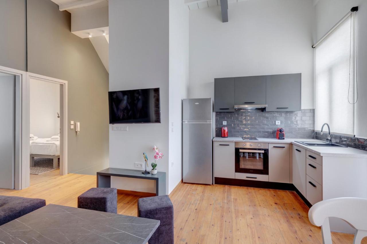 The Heart Of Syra - Your Home In Ermoupolis Esterno foto