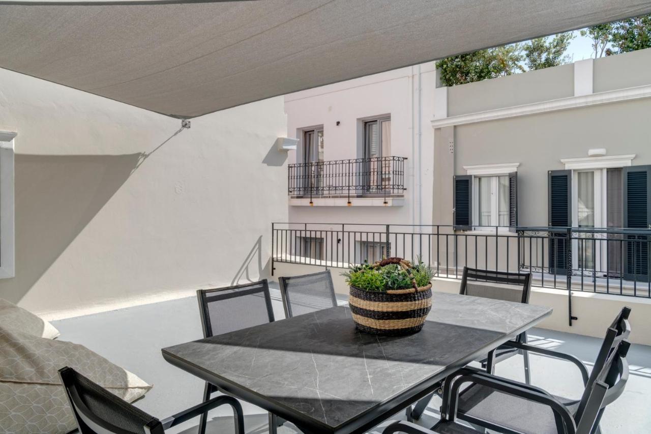 The Heart Of Syra - Your Home In Ermoupolis Esterno foto