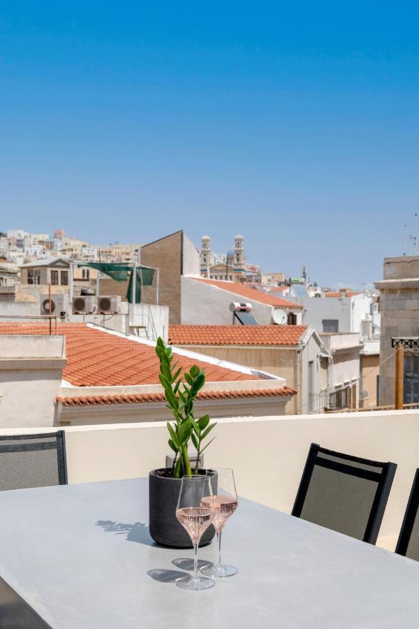 The Heart Of Syra - Your Home In Ermoupolis Esterno foto