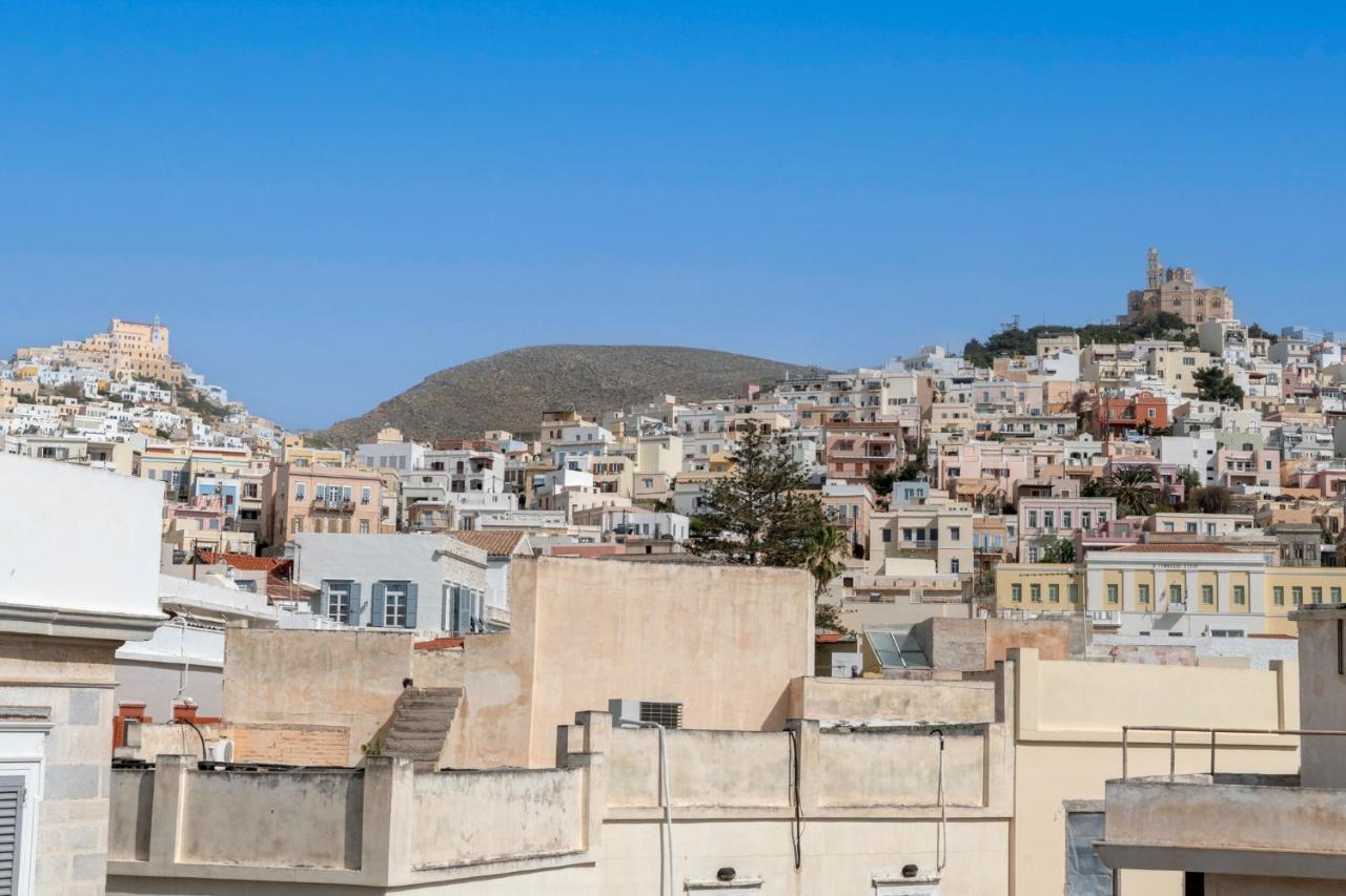 The Heart Of Syra - Your Home In Ermoupolis Esterno foto