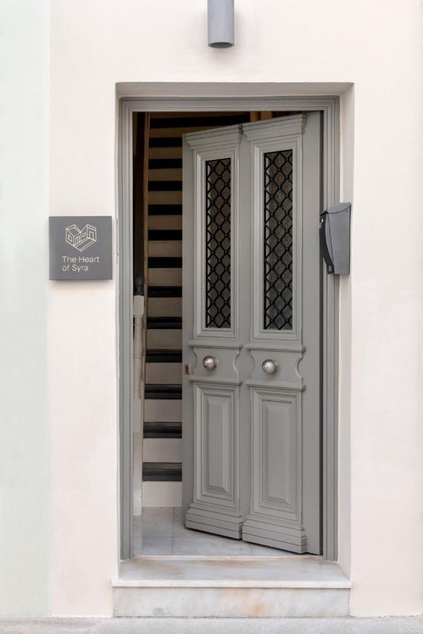 The Heart Of Syra - Your Home In Ermoupolis Esterno foto