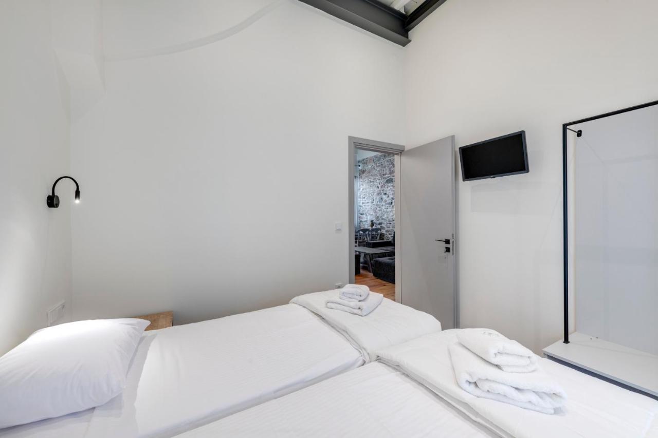 The Heart Of Syra - Your Home In Ermoupolis Esterno foto