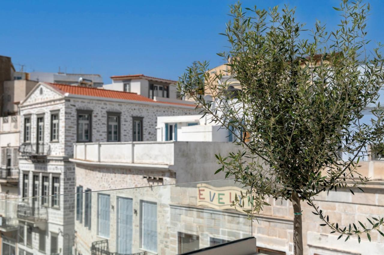 The Heart Of Syra - Your Home In Ermoupolis Esterno foto